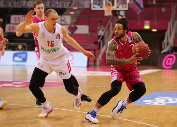 把出线命运 把出线命运