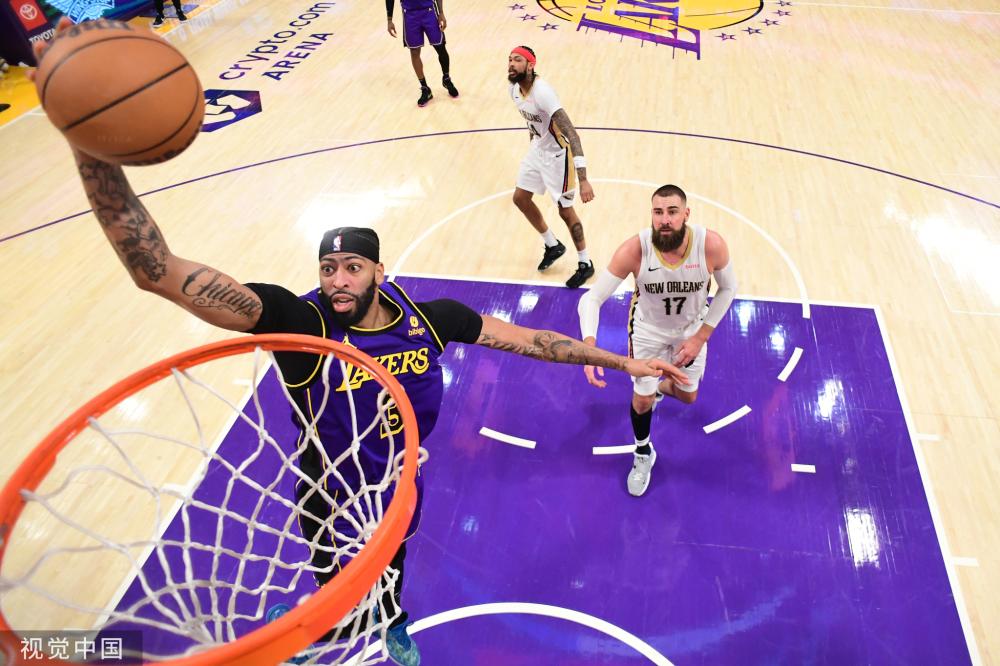 开防守队员 开防守队员