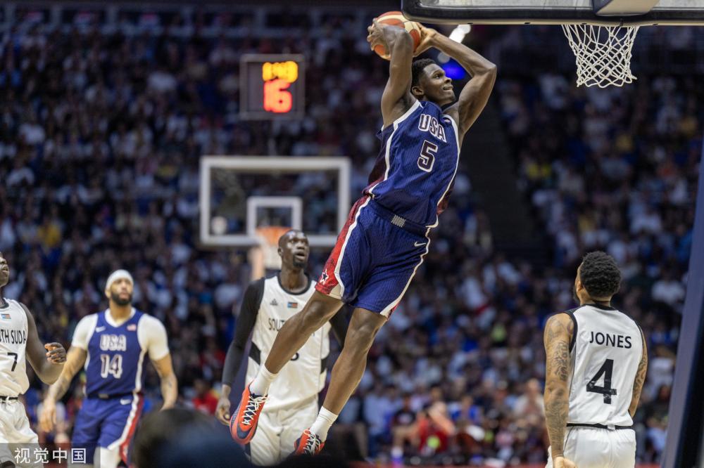 一个奢华形 一个奢华形